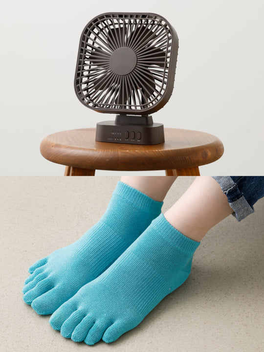 【THREEUP×靴下屋】WEB限定 冷感五本指ソックス・コードレスファンひんやりセット<サックス>
