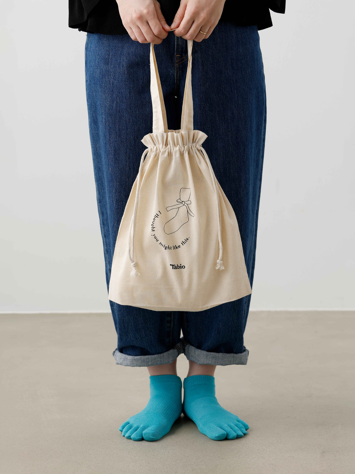 【THREEUP×靴下屋】WEB限定 冷感五本指ソックス・コードレスファンひんやりセット<サックス>
