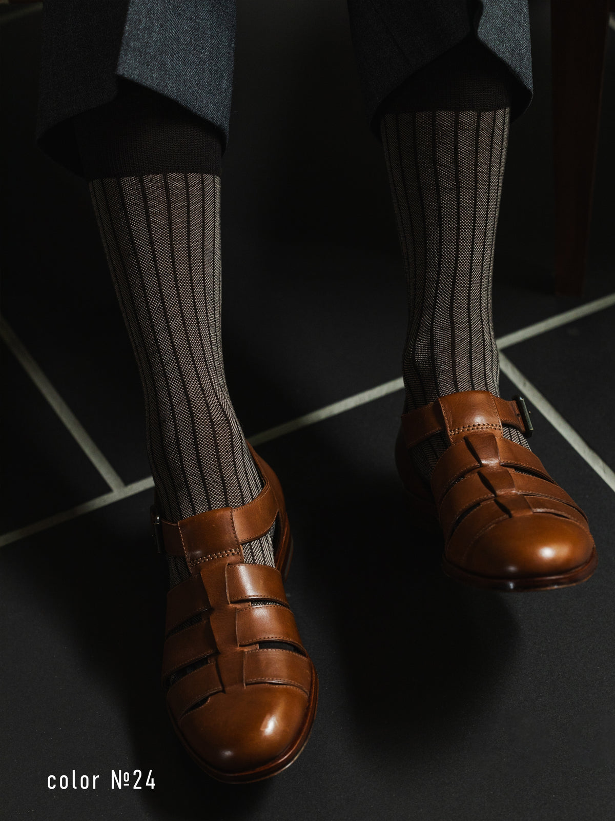 【Tabio MEN】綿麻混ジャカードストライプソックス
