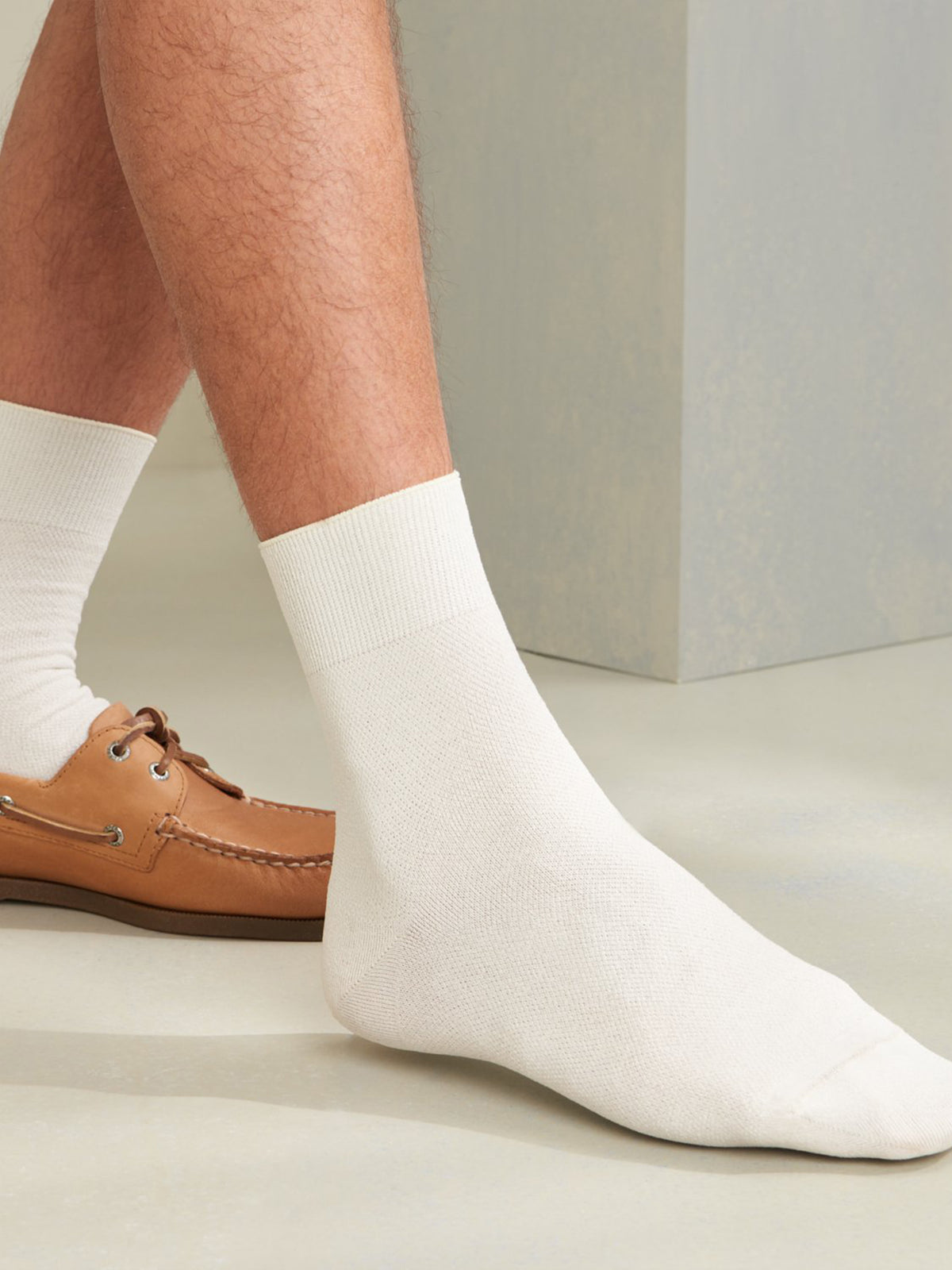 【Tabio MEN】ドライなタッチが心地いい和紙梨地ショートソックス