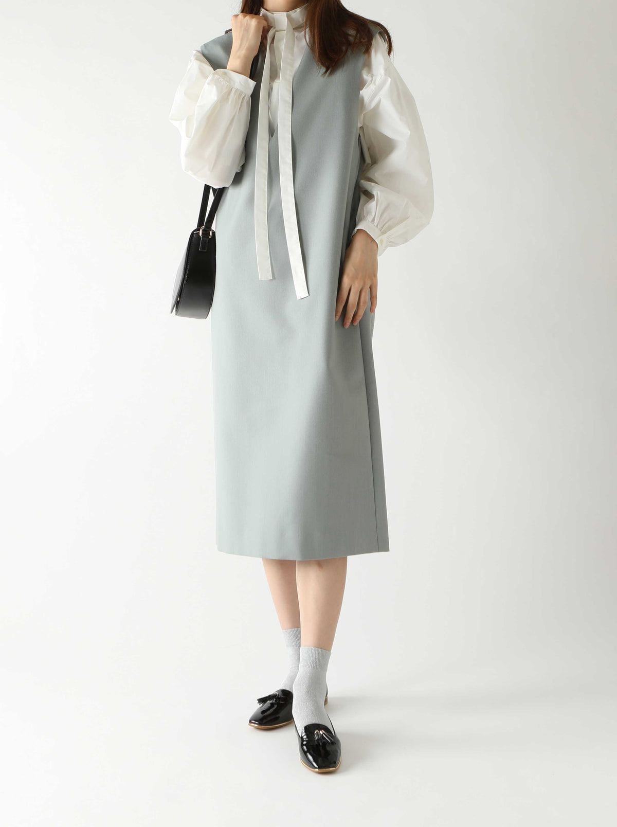 【定番】どんな服装にもあう足元キラめくラメショートソックス - シルバーグレー