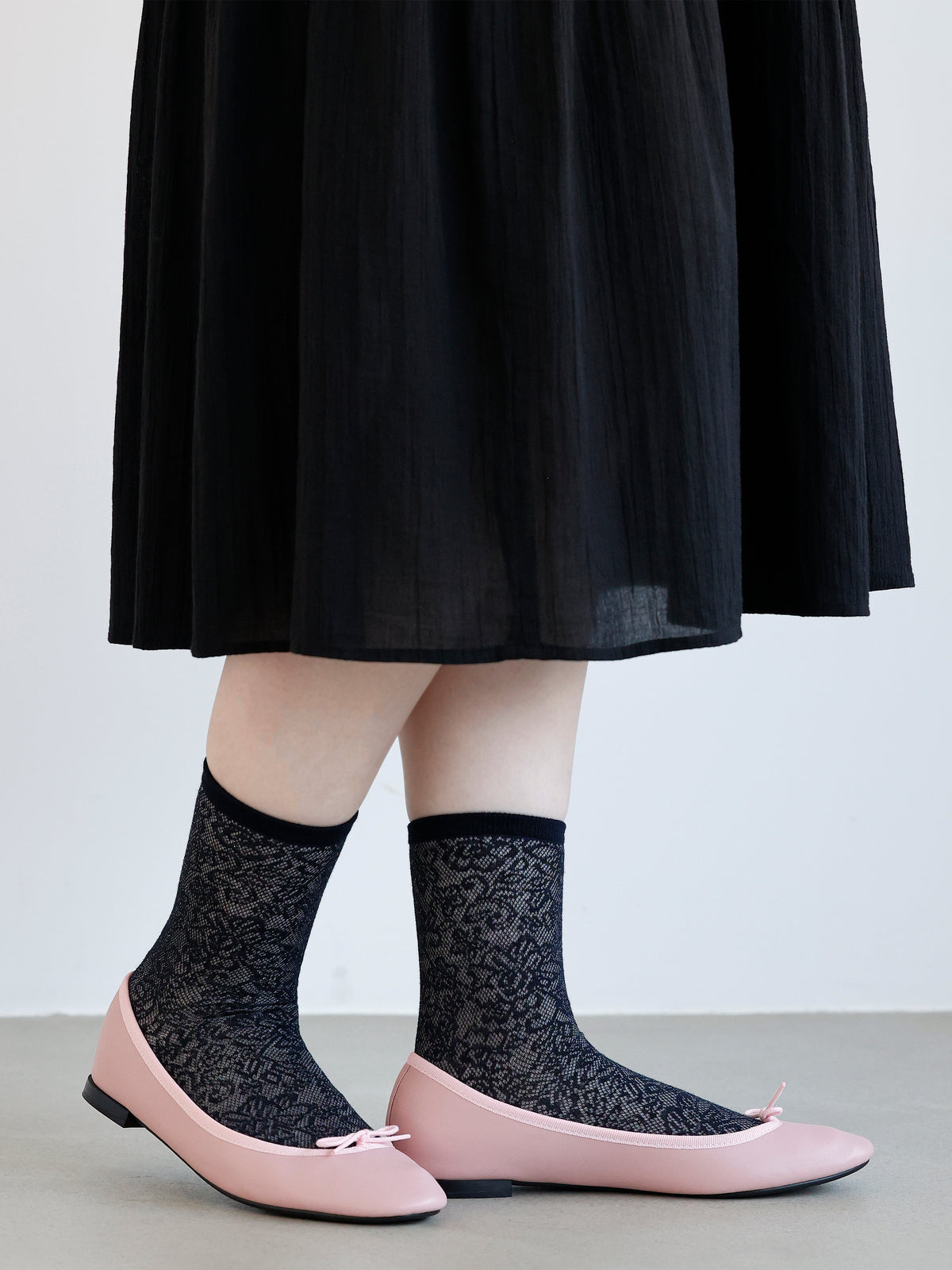 【3足1,485円】レーシーフラワーメッシュソックス