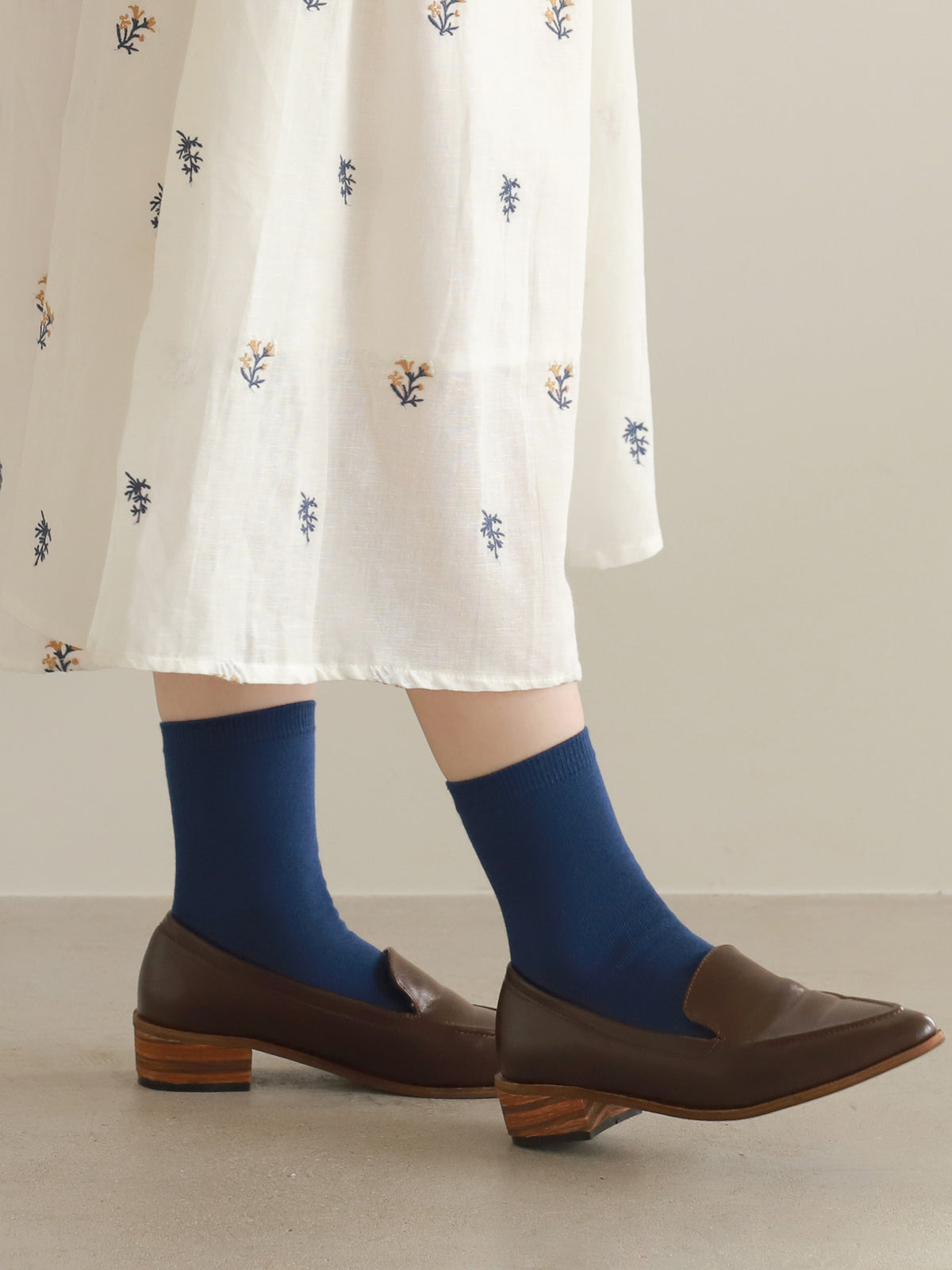 【WEB限定40色】オールシーズン履けるカラフルソックス - ネイビー