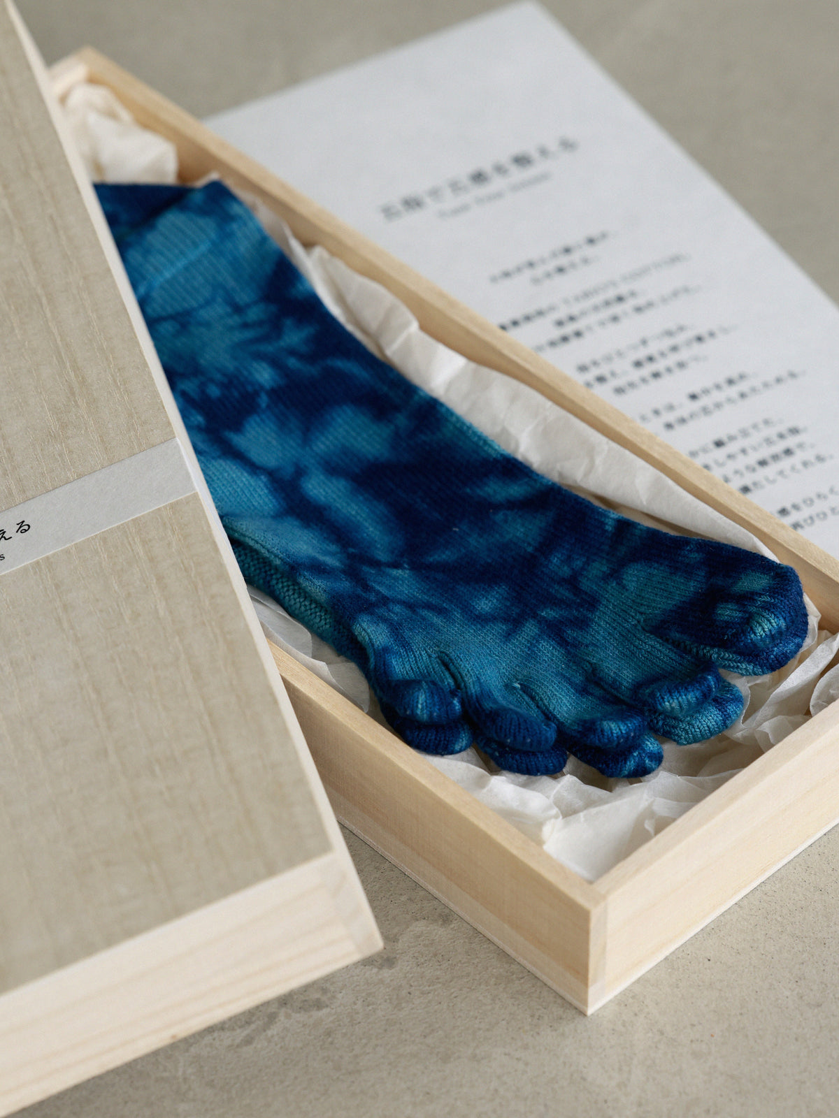 窪塚 洋介氏プロデュース「五指で五感を整える」 / 23.0-25.0cm