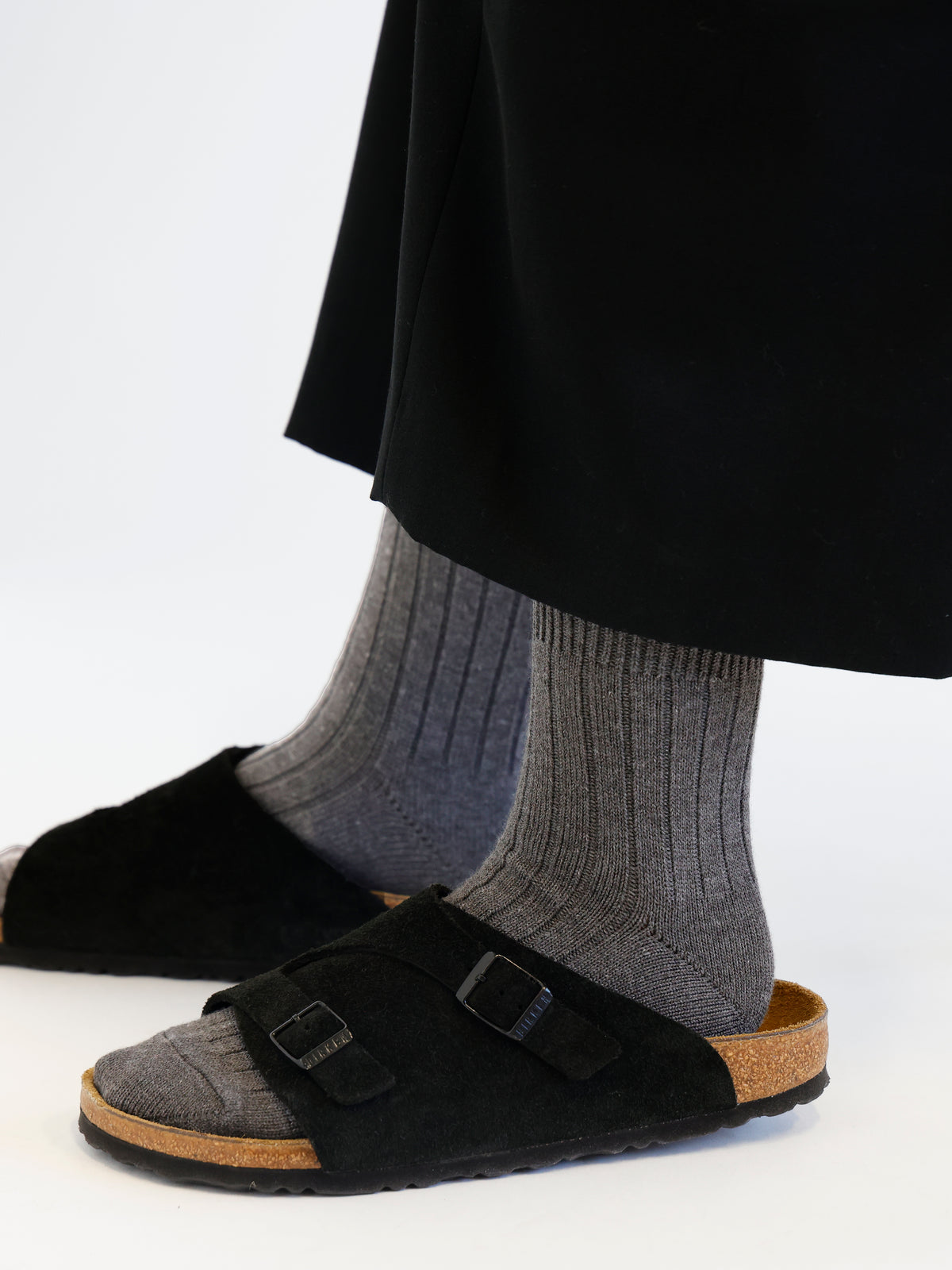 【Tabio MEN】WEB限定 ローゲージリブショート丈ソックス - ミドルグレー