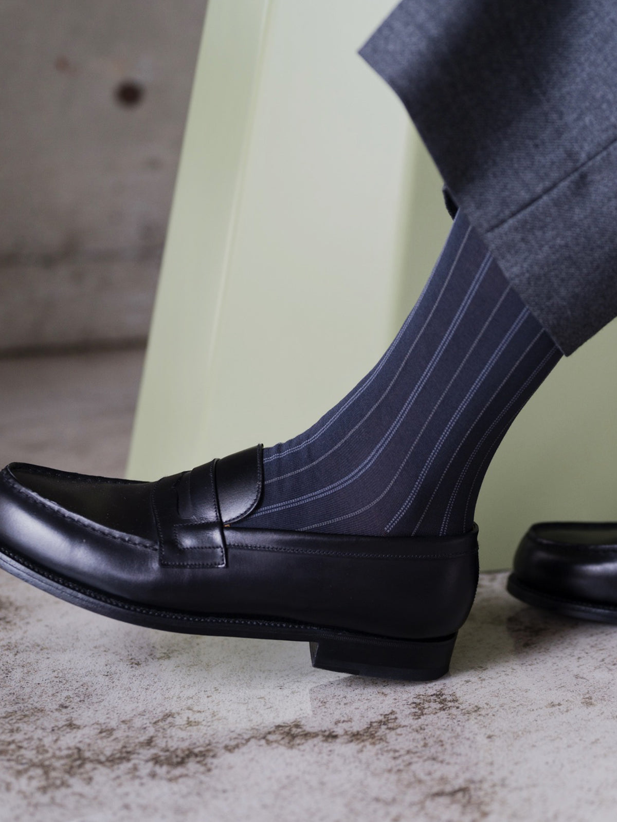 【Tabio MEN】【定番】チョークストライプ柄ソックス(27.0～29.0cm)