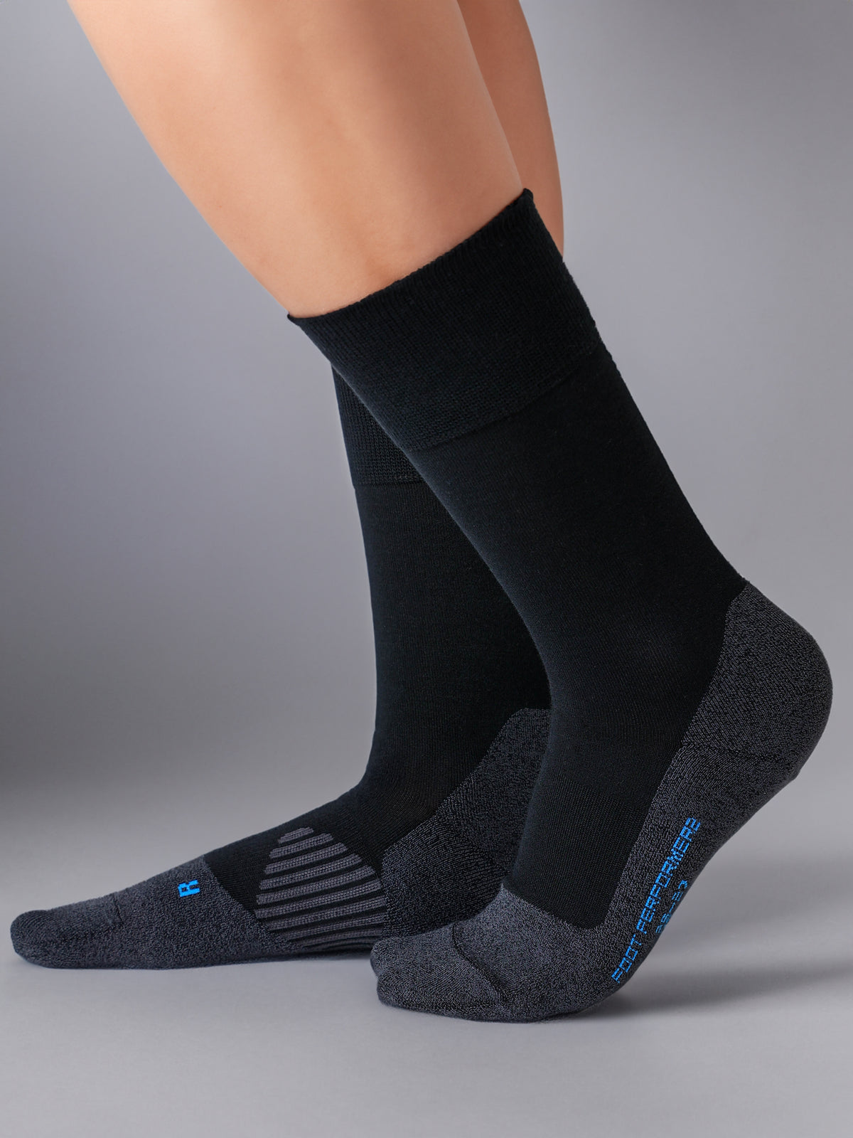 【Tabio MEN】FOOT PERFORMER2ソックス - black
