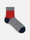 84 レッド＋カカトネイビー